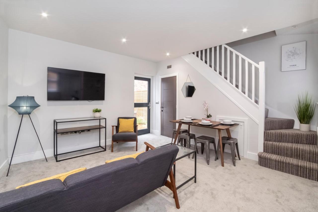 The Old Luxury Apartment York